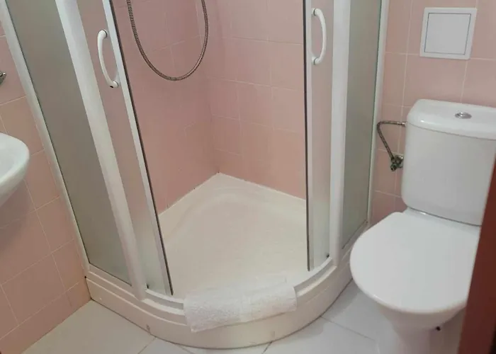 Πανσιόν Saentis Komorní Lhotka